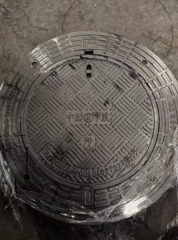 佛坪球墨铸铁防沉降井盖展示